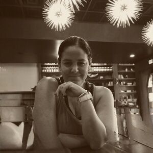 Meet your Posher, Valeria